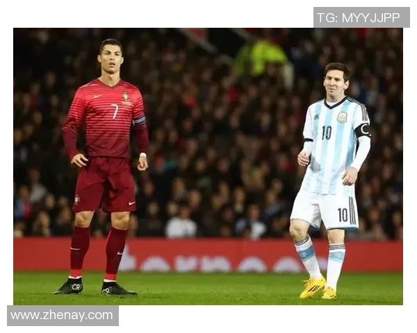 足球巨星们同框搞笑合影 笑料百出令人捧腹不止